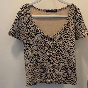 Cheetah top with buttons (NEVER WORN)